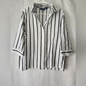 Black and White Striped Women's Top